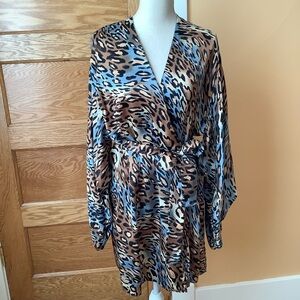 LA VIE EN ROSE Oversized Silk Robe Size S/M